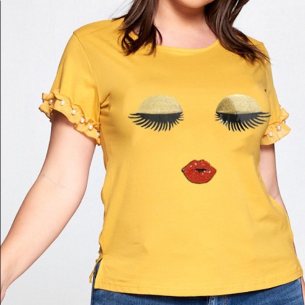 Plus Pearl Ruffle Short Sleeve Top - Picture 2 of 2